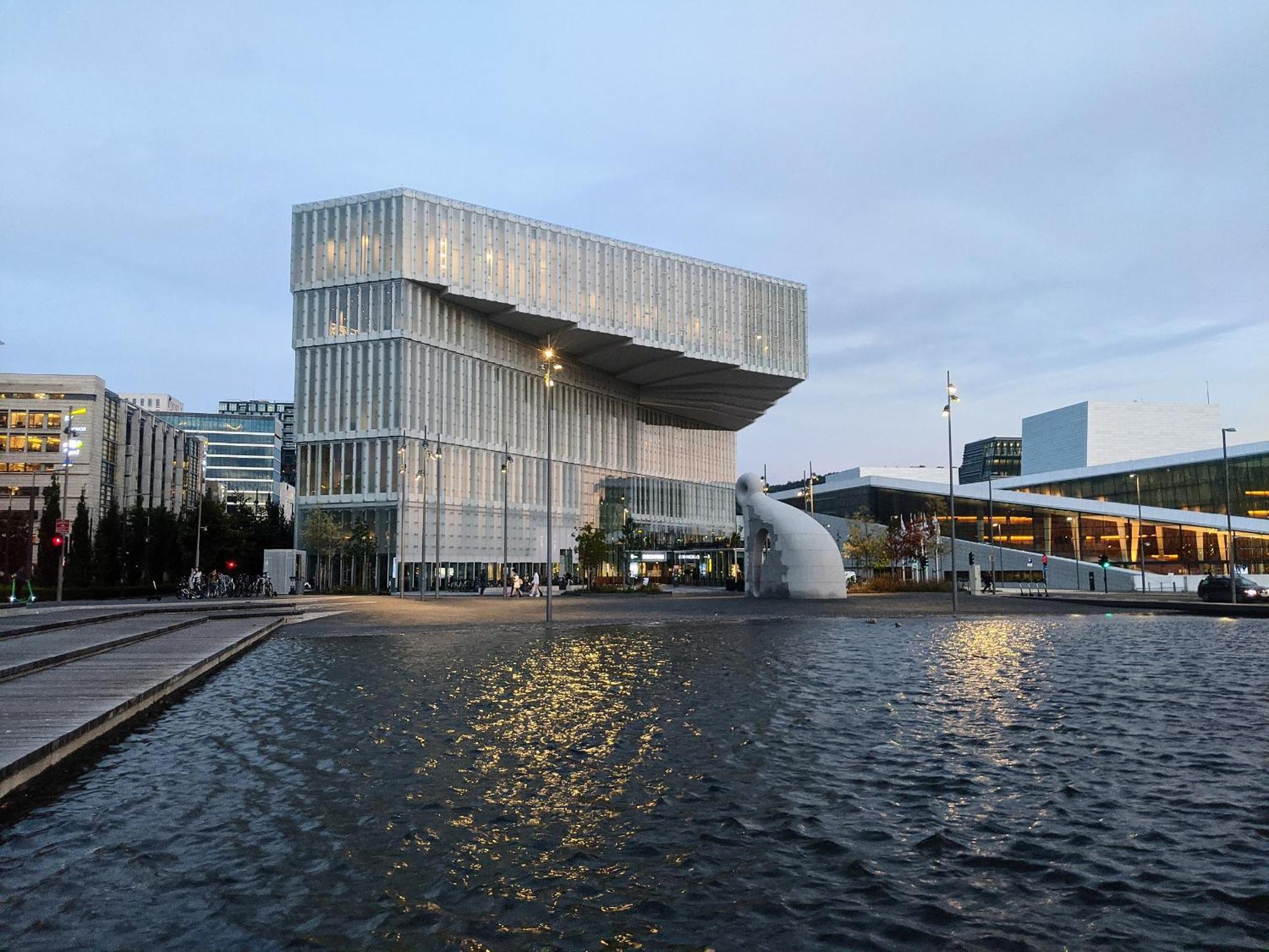 Spacious Modern 2Br Apartment At Central Oslo Barcode Exterior foto